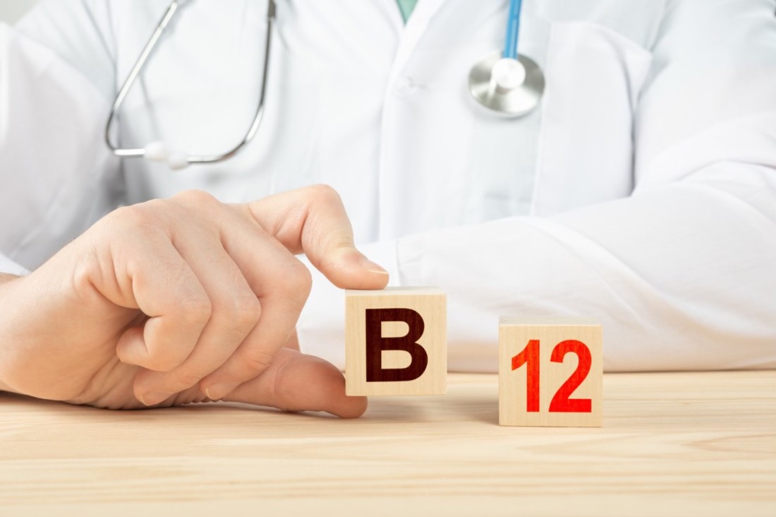 Cum recunosc un deficit de vitamina B12 și cum îl tratez pentru refacerea nivelurilor normale